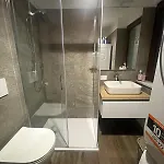 Comfortable And Sunny 4 Minutes Skiing Facilities